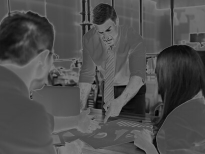 Muchos de los responsables que no pueden estar en estrecho contacto con su equipo de trabajo muestran serias dificultades para confiar en los trabajadores que están a su cargo